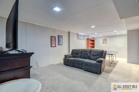 16 Pendleton Place Old Bridge NJ 08857