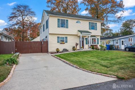 38 Ocean Boulevard Old Bridge NJ 07735