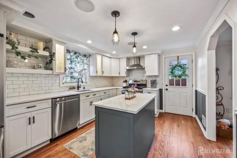 38 Ocean Boulevard Old Bridge NJ 07735