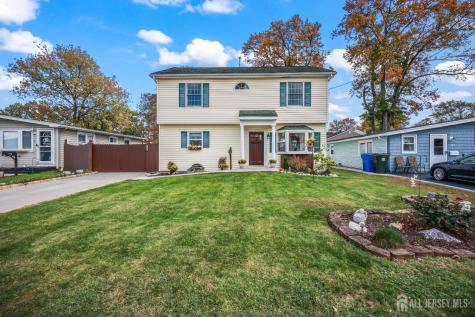 38 Ocean Boulevard Old Bridge NJ 07735
