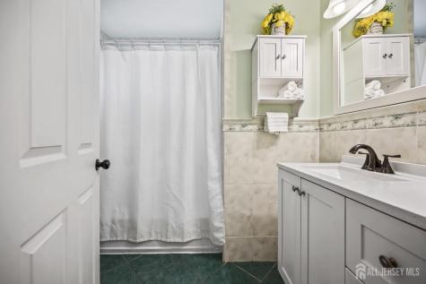 38 Ocean Boulevard Old Bridge NJ 07735