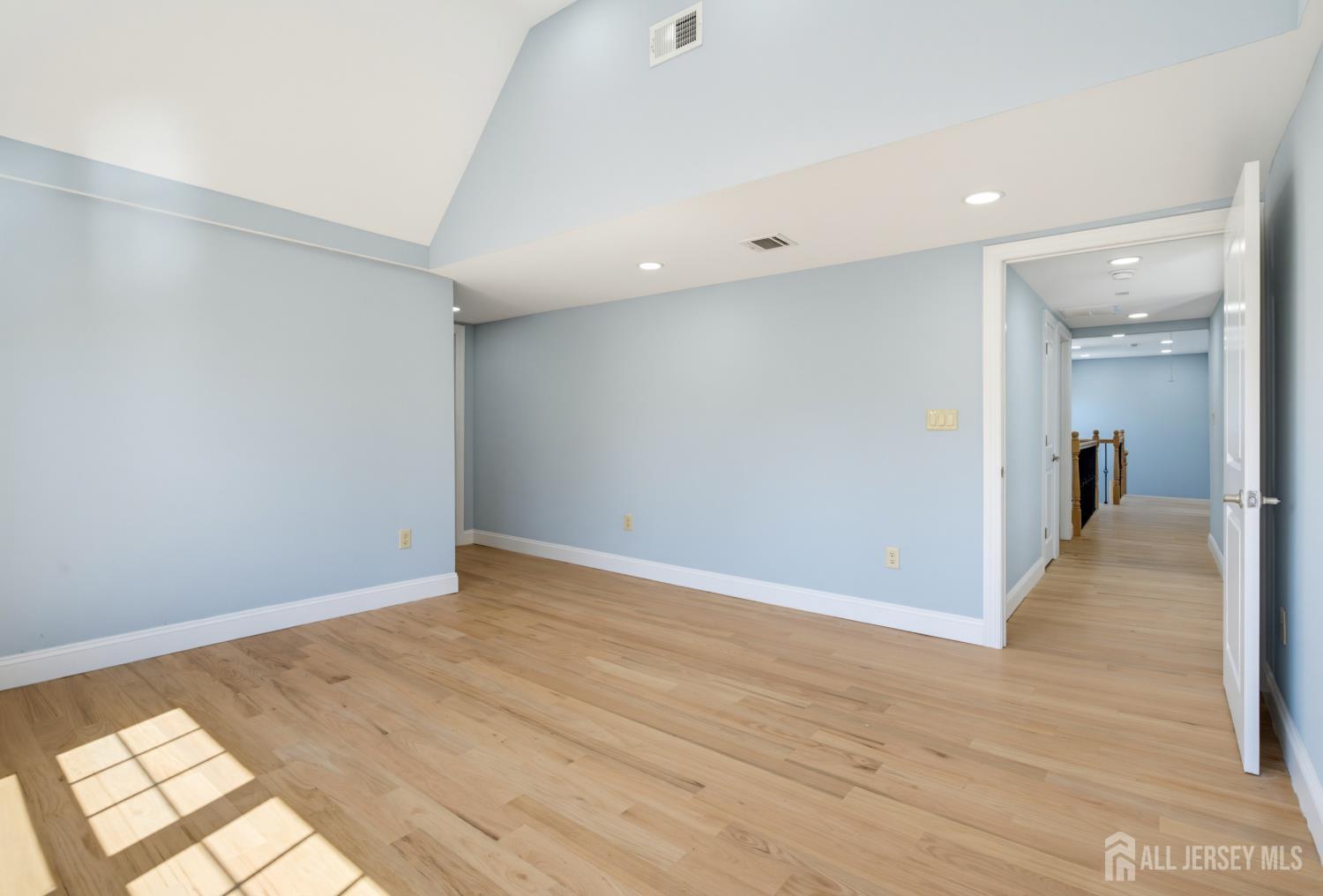 10 Snyder Avenue Sayreville NJ 08872