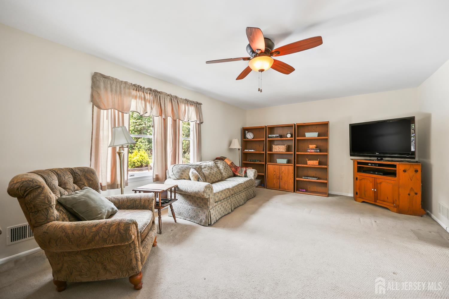 13 Regent Drive Monroe NJ 08831