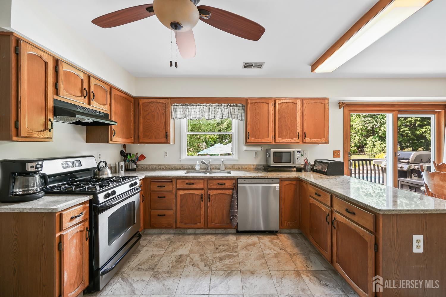 13 Regent Drive Monroe NJ 08831