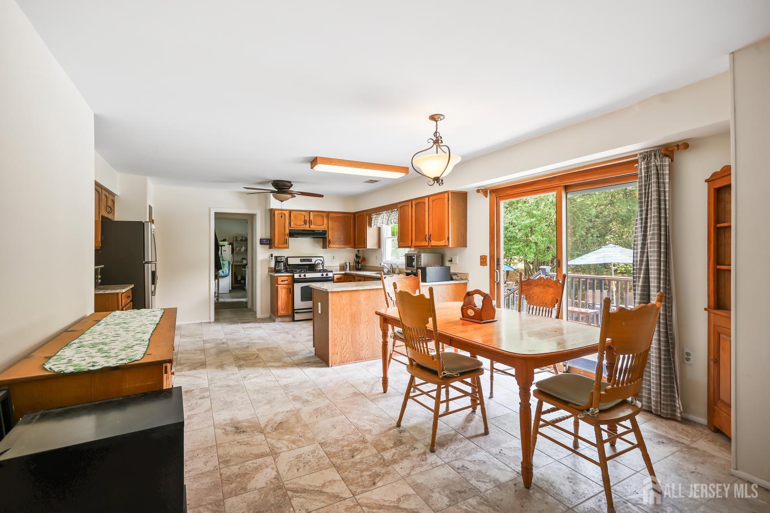 13 Regent Drive Monroe NJ 08831
