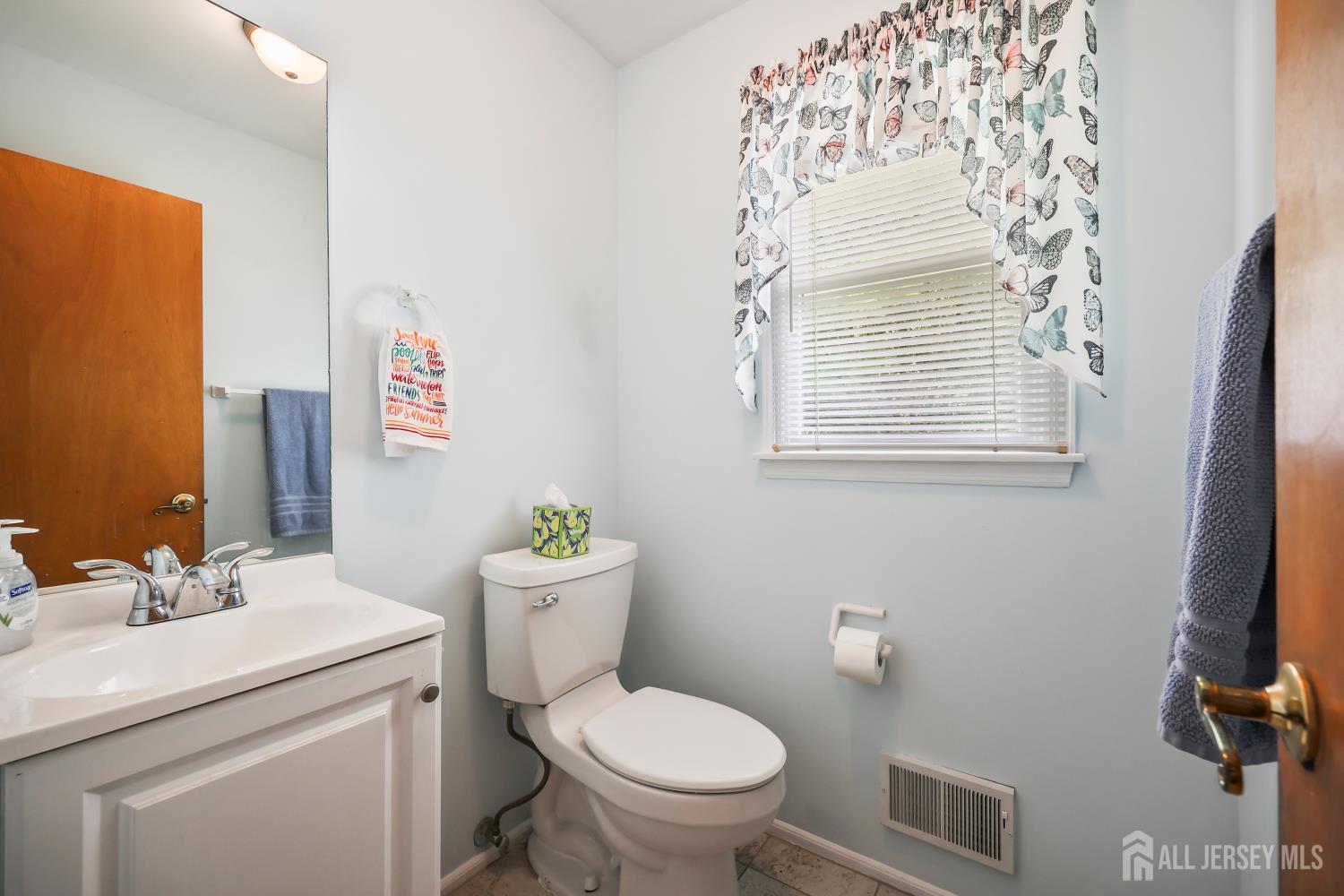 13 Regent Drive Monroe NJ 08831
