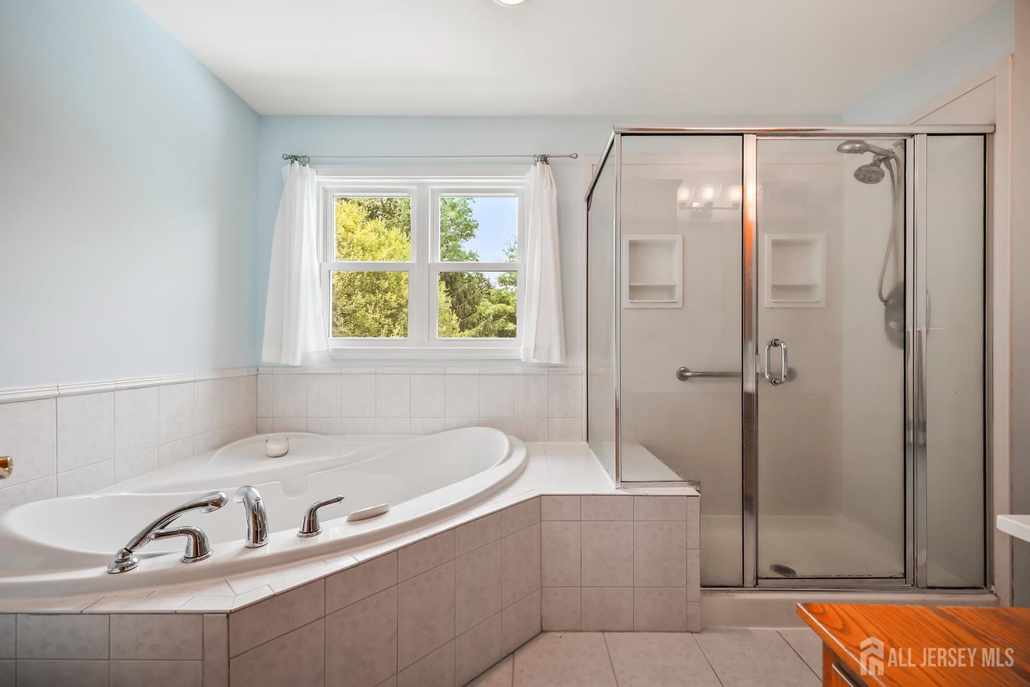 13 Regent Drive Monroe NJ 08831