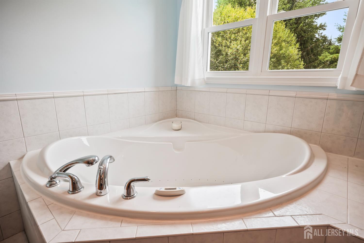 13 Regent Drive Monroe NJ 08831