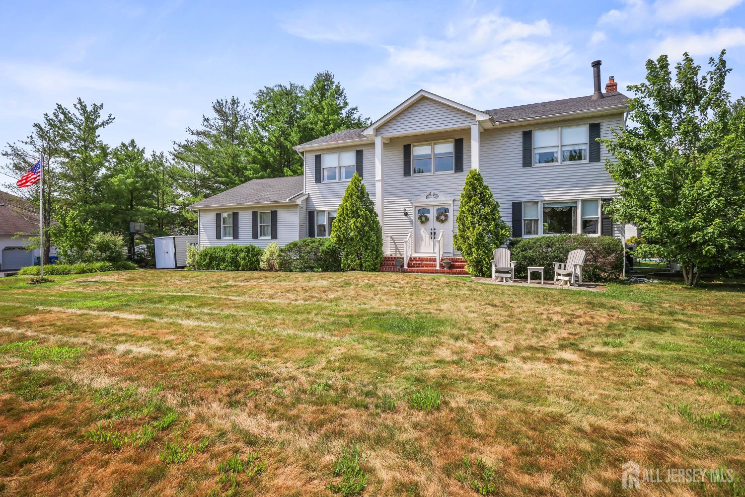 13 Regent Drive Monroe NJ 08831