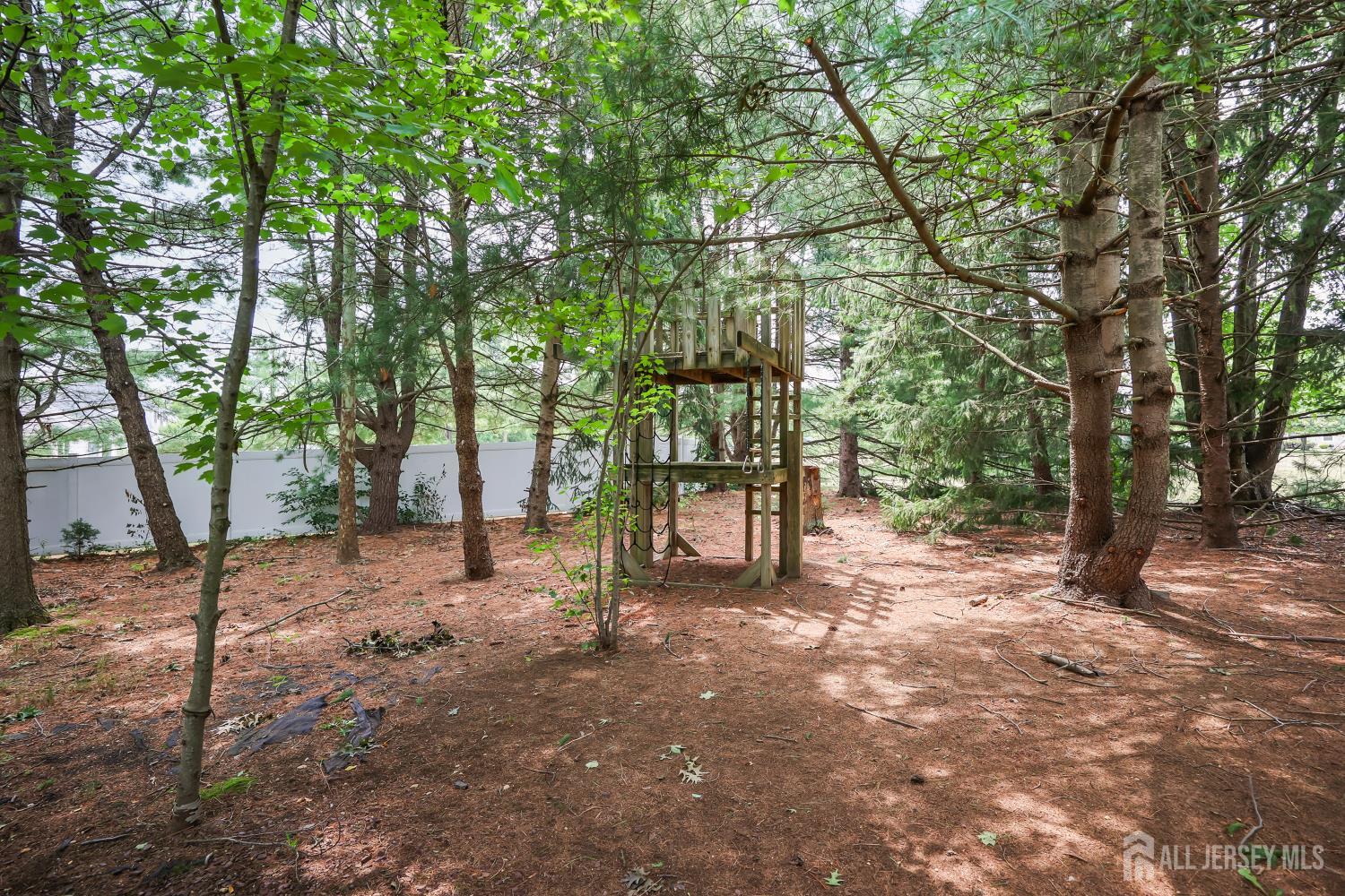 13 Regent Drive Monroe NJ 08831