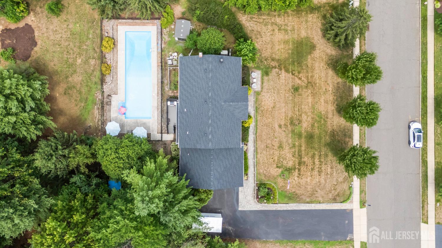 13 Regent Drive Monroe NJ 08831