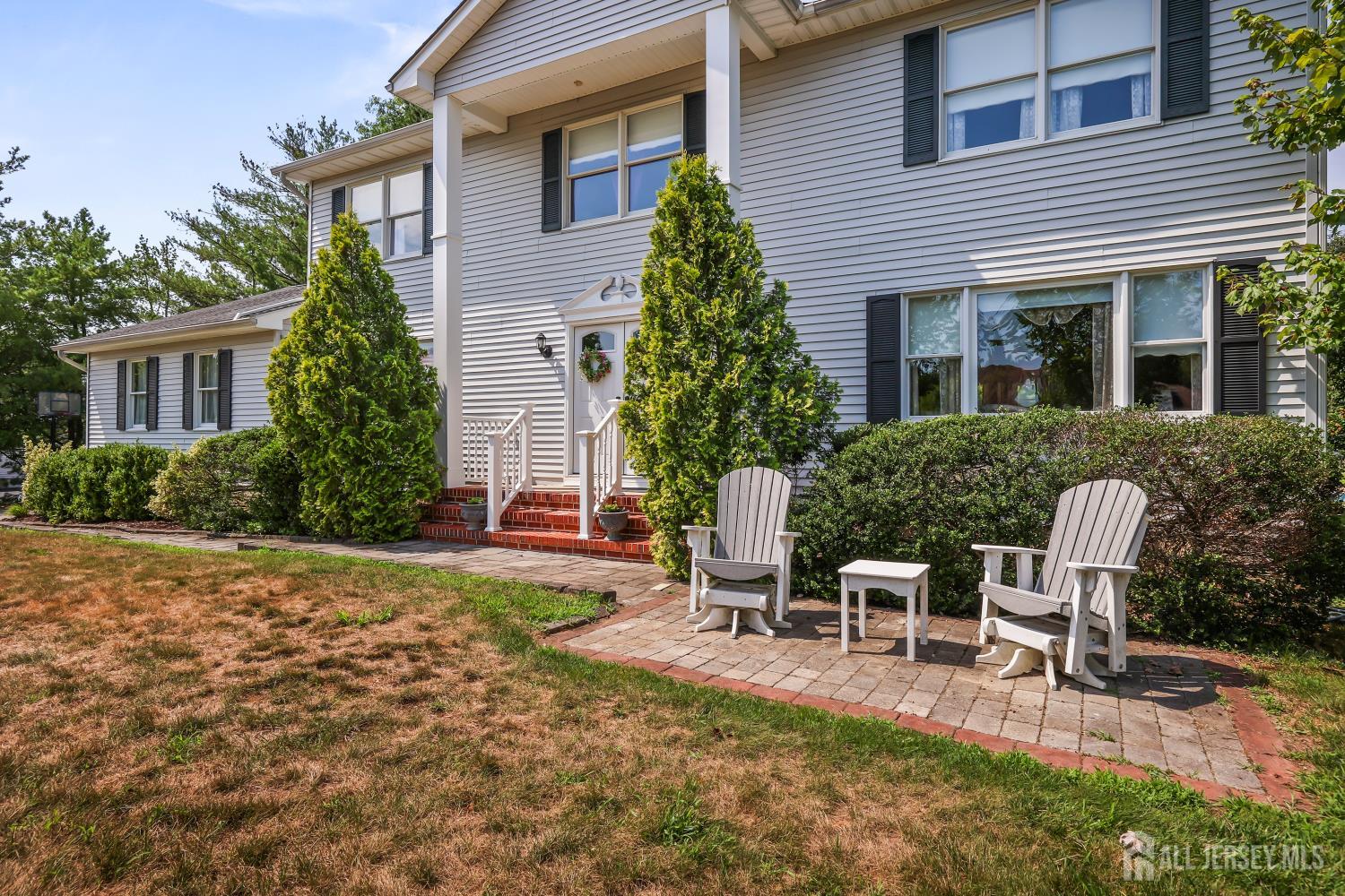 13 Regent Drive Monroe NJ 08831