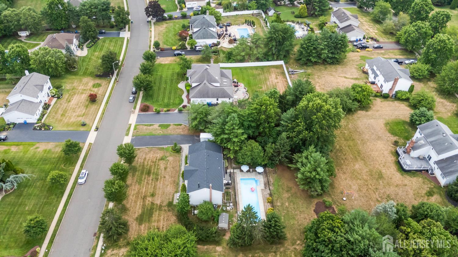 13 Regent Drive Monroe NJ 08831