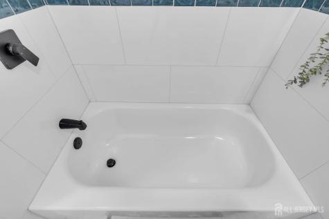 52 Betts Avenue Lawrence NJ 08648