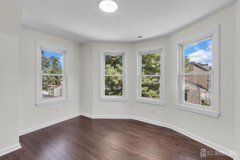 52 Betts Avenue Lawrence NJ 08648