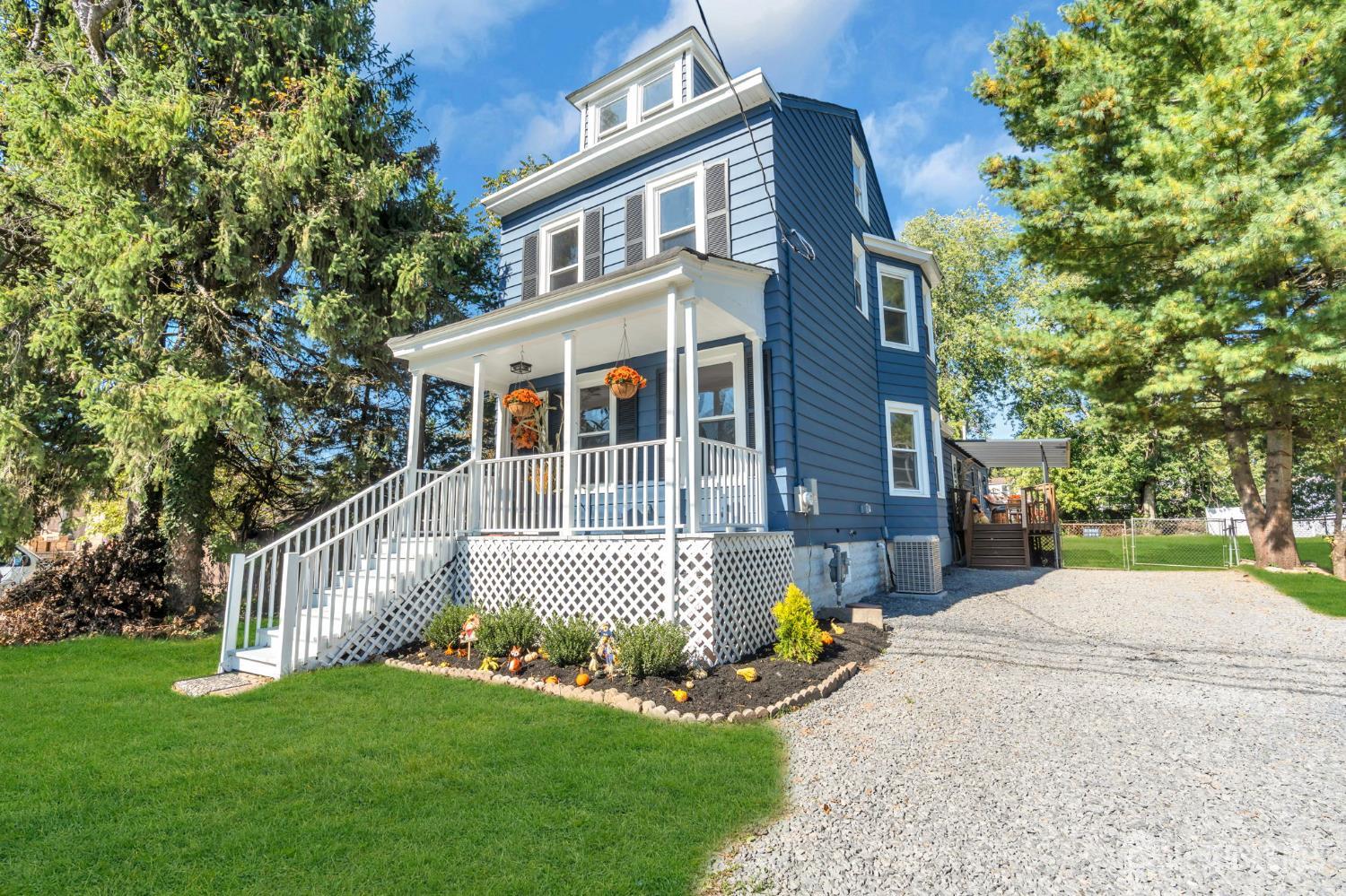52 Betts Avenue Lawrence NJ 08648