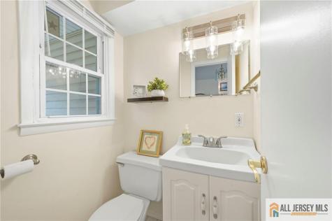 56 Ferris Road Edison NJ 08817
