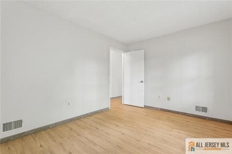 171 Wycoff Way East Brunswick NJ 08816