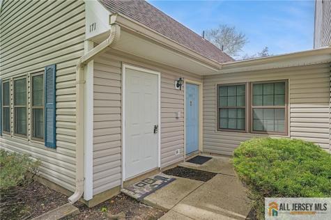171 Wycoff Way East Brunswick NJ 08816