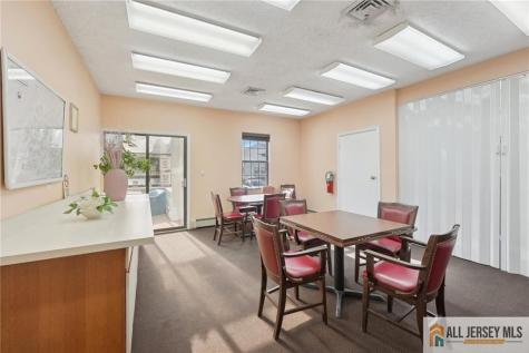 171 Wycoff Way East Brunswick NJ 08816