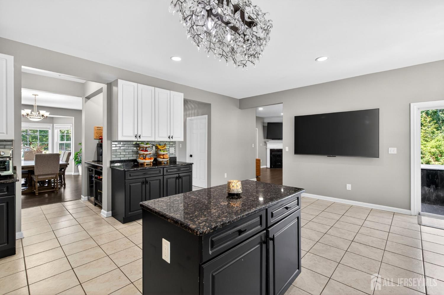 25 Gordon Avenue Spotswood NJ 08884