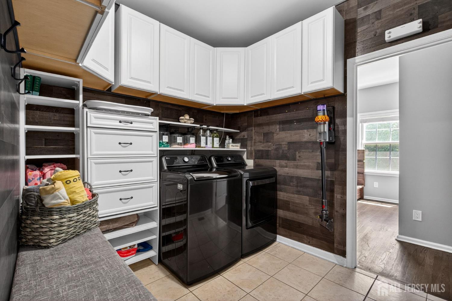 25 Gordon Avenue Spotswood NJ 08884
