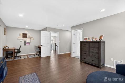 25 Gordon Avenue Spotswood NJ 08884