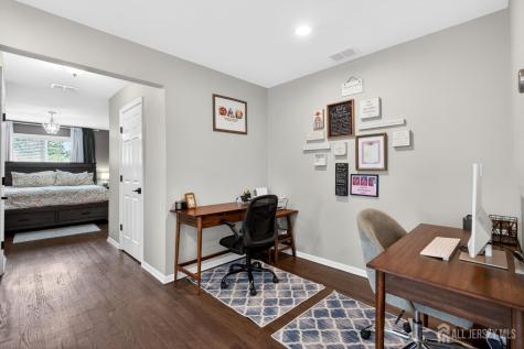 25 Gordon Avenue Spotswood NJ 08884