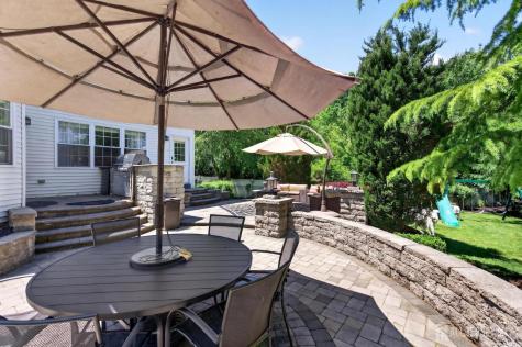 25 Gordon Avenue Spotswood NJ 08884