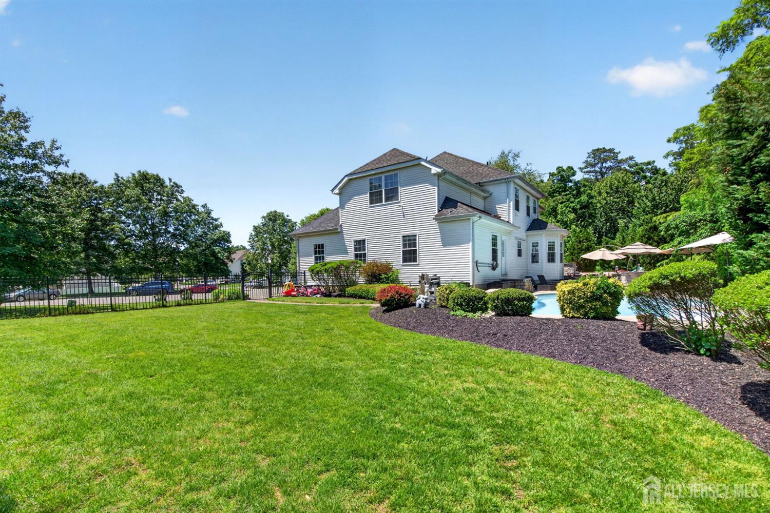 25 Gordon Avenue Spotswood NJ 08884