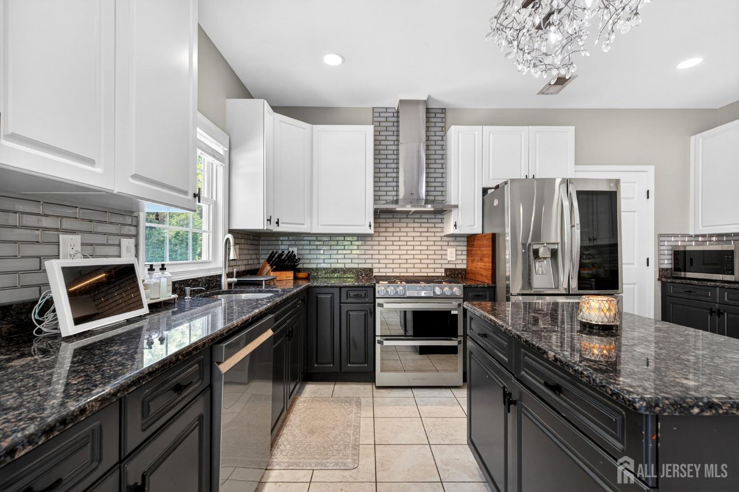 25 Gordon Avenue Spotswood NJ 08884