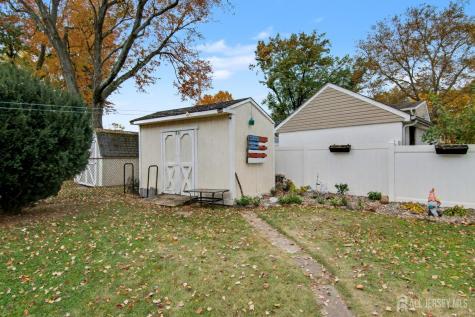 144 N Michigan Avenue N Kenilworth NJ 07033