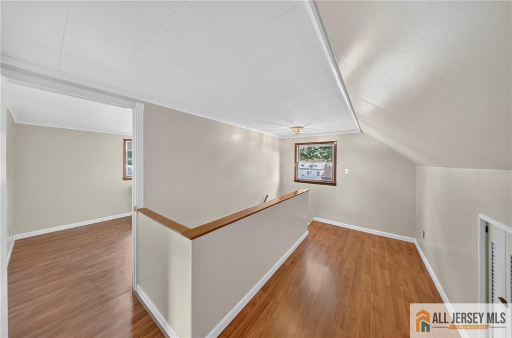 18 Woodland Road Spotswood NJ 08884