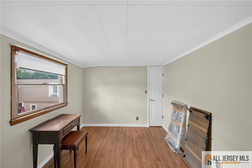 18 Woodland Road Spotswood NJ 08884