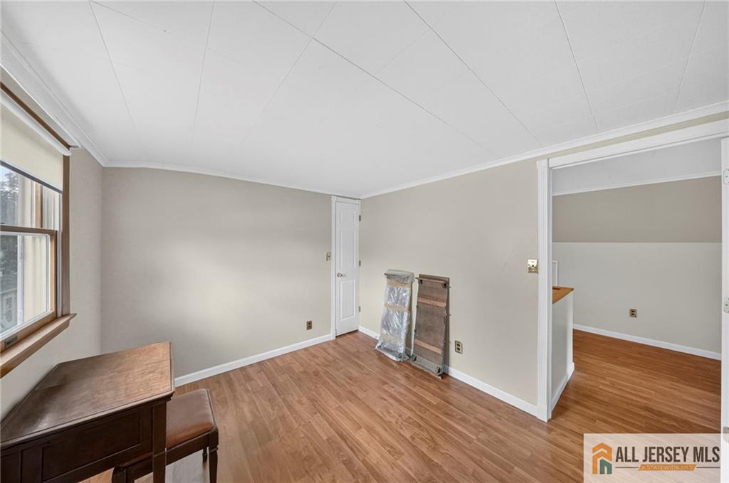 18 Woodland Road Spotswood NJ 08884