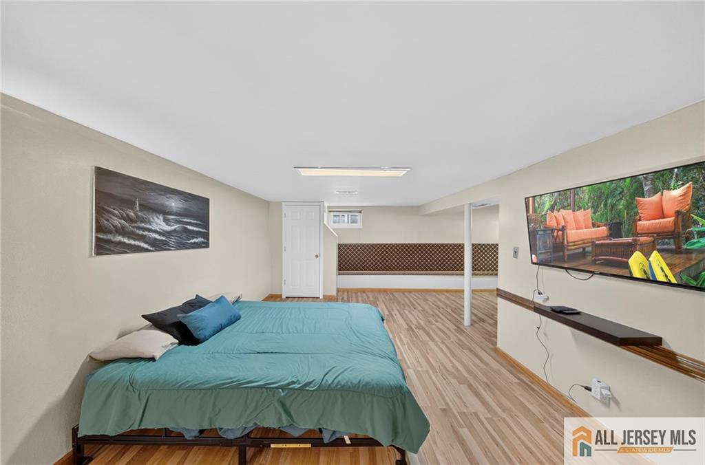 18 Woodland Road Spotswood NJ 08884