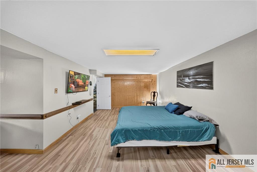 18 Woodland Road Spotswood NJ 08884