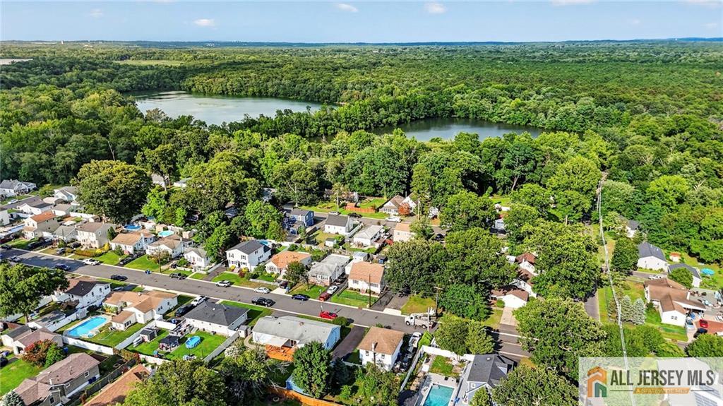 18 Woodland Road Spotswood NJ 08884