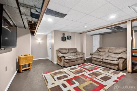 1183 W 8th Street W South Plainfield NJ 07080