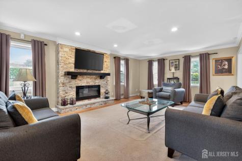 1183 W 8th Street W South Plainfield NJ 07080