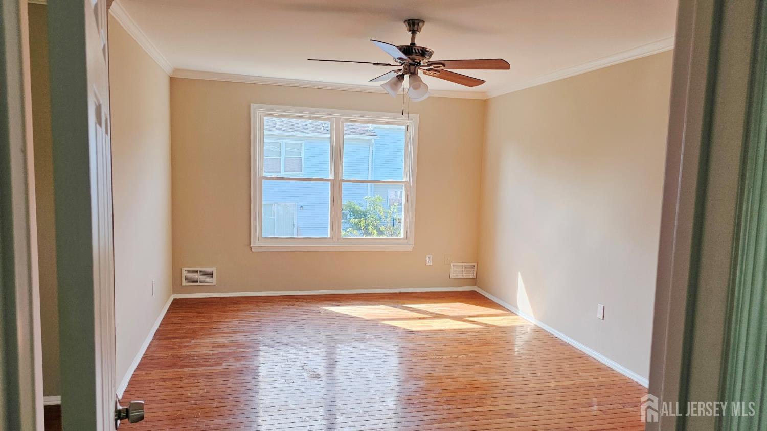 9 NW Pinetree Court Monroe NJ 08831