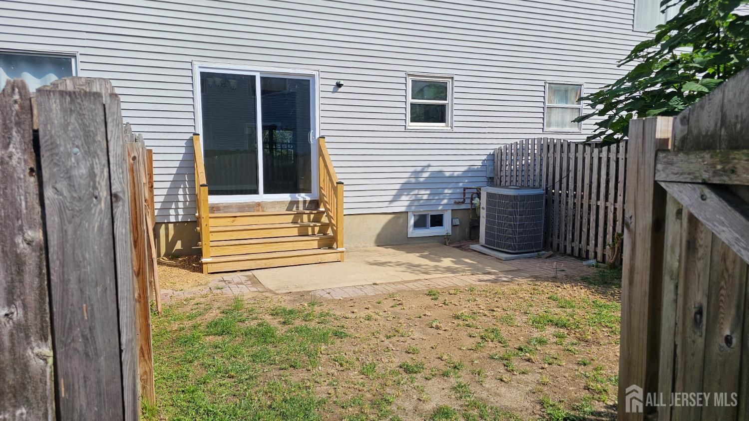 9 NW Pinetree Court Monroe NJ 08831