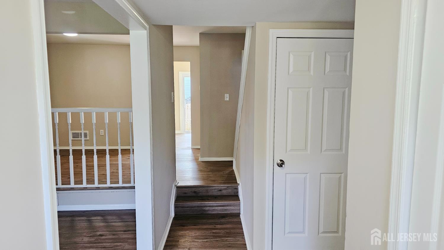 9 NW Pinetree Court Monroe NJ 08831