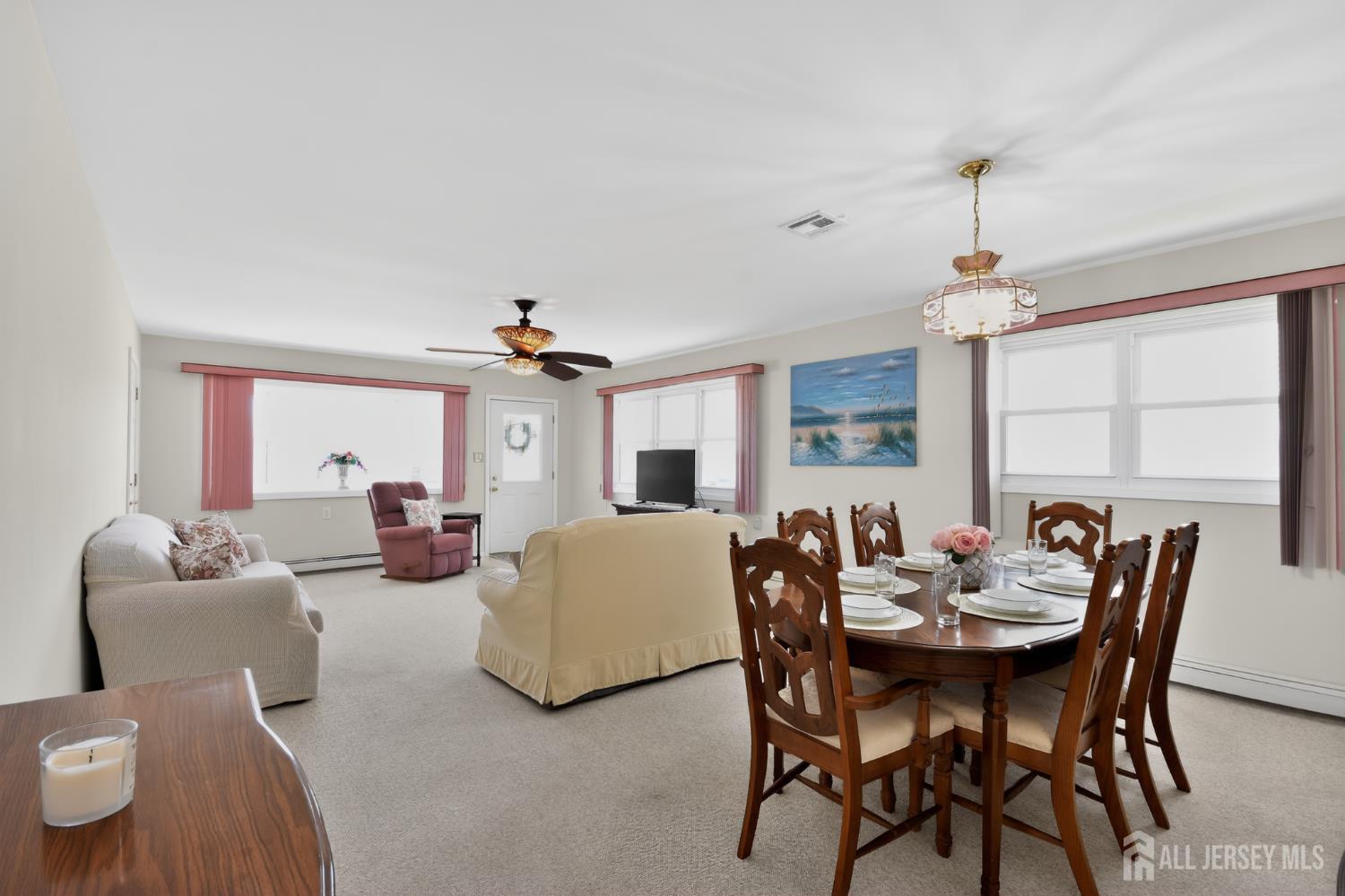 17 Corinth Place Berkeley NJ 08757