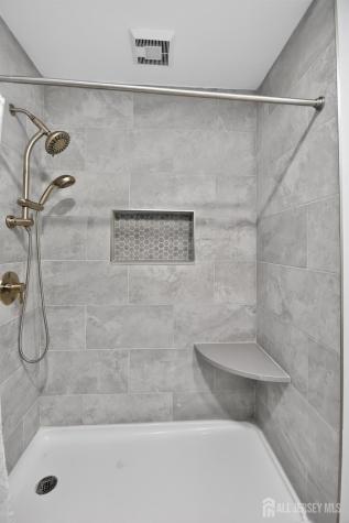 17 Corinth Place Berkeley NJ 08757