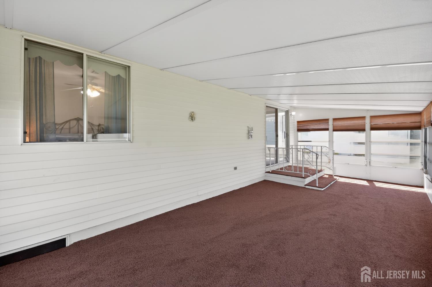 17 Corinth Place Berkeley NJ 08757