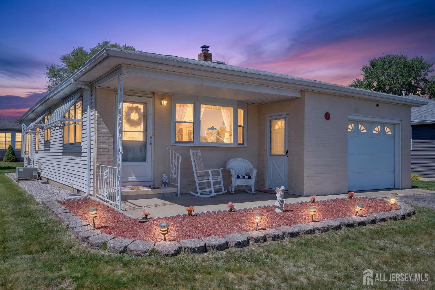 17 Corinth Place Berkeley NJ 08757