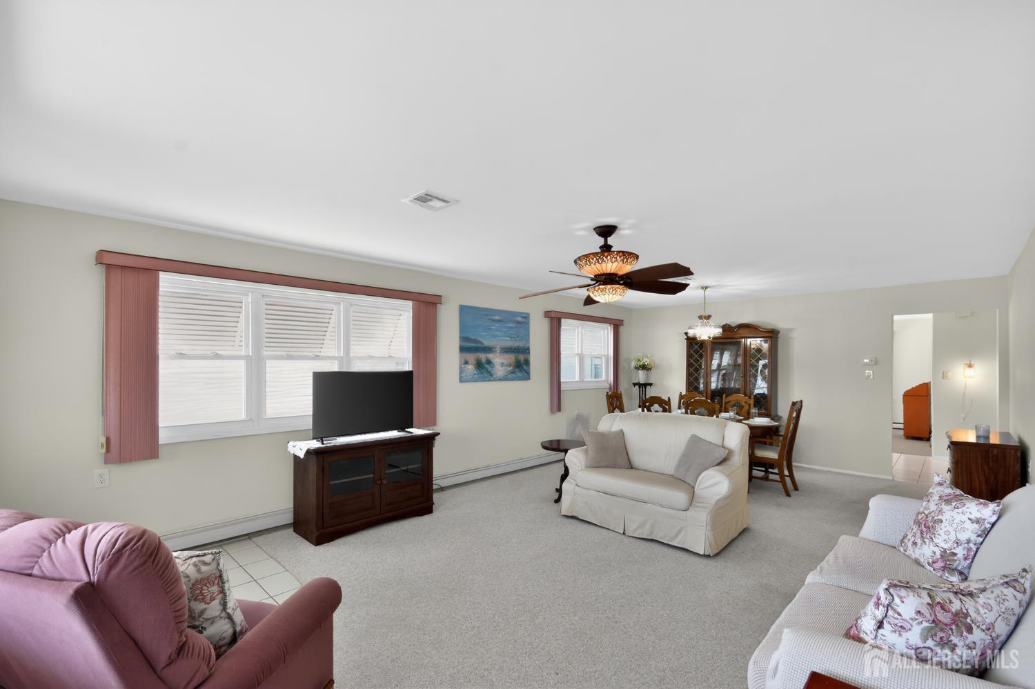 17 Corinth Place Berkeley NJ 08757
