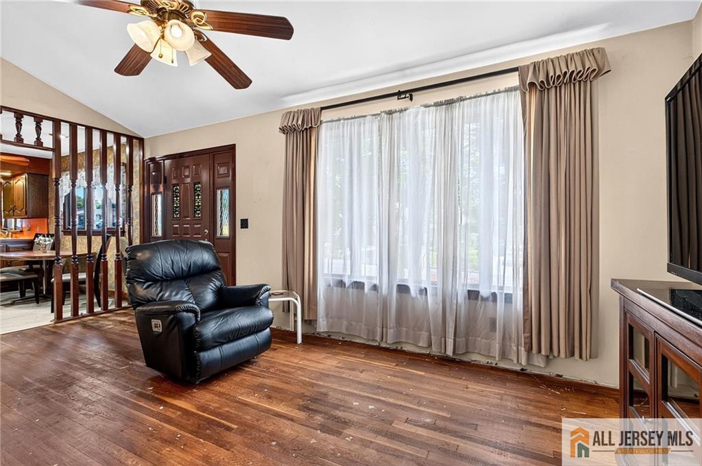 117 Kendall Drive Parlin NJ 08859