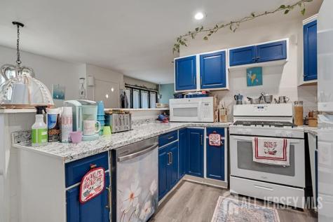 86 James Street South River NJ 08882